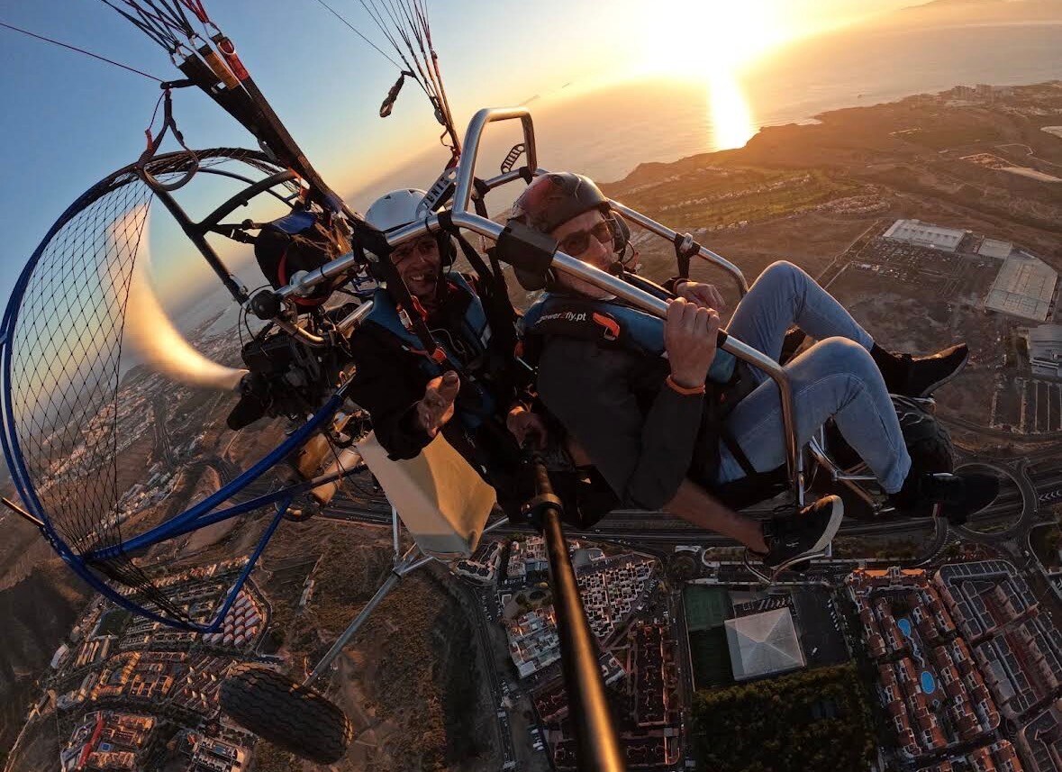 Attraversa le nuvole in Paratrike a Tenerife