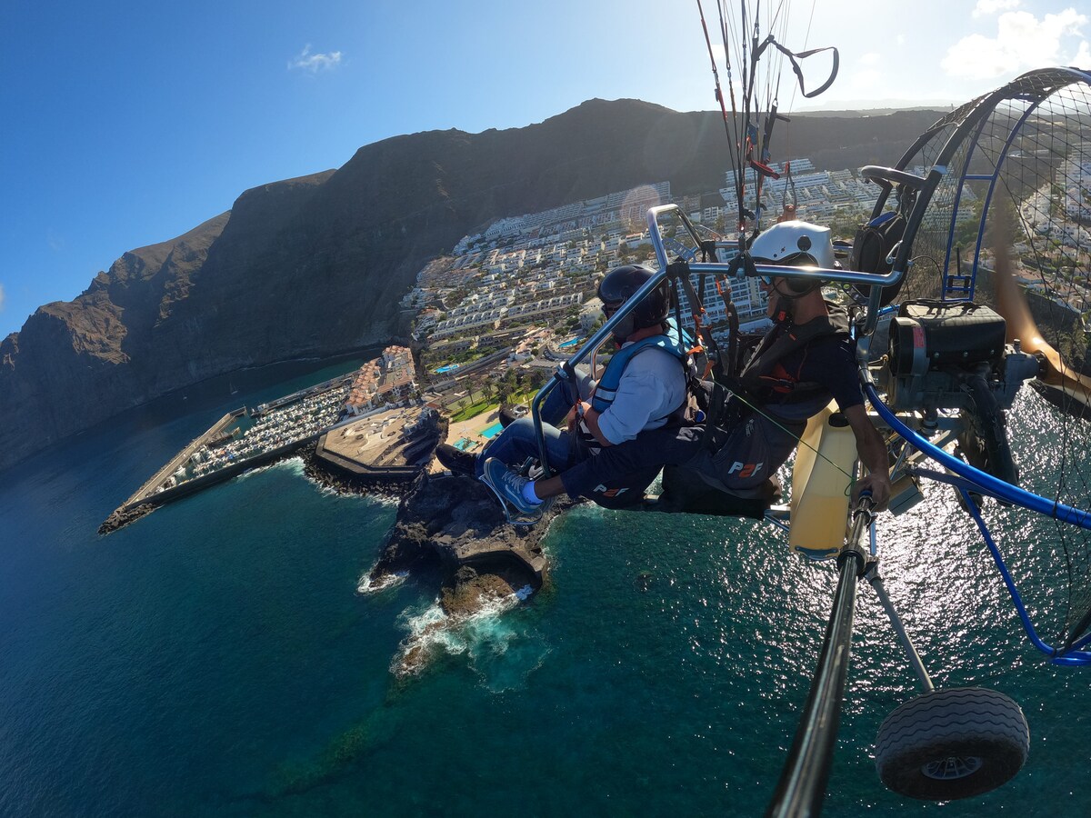 Attraversa le nuvole in Paratrike a Tenerife