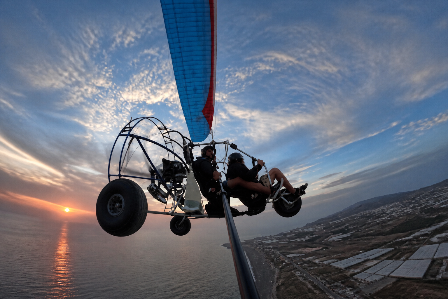 Attraversa le nuvole in Paratrike a Tenerife