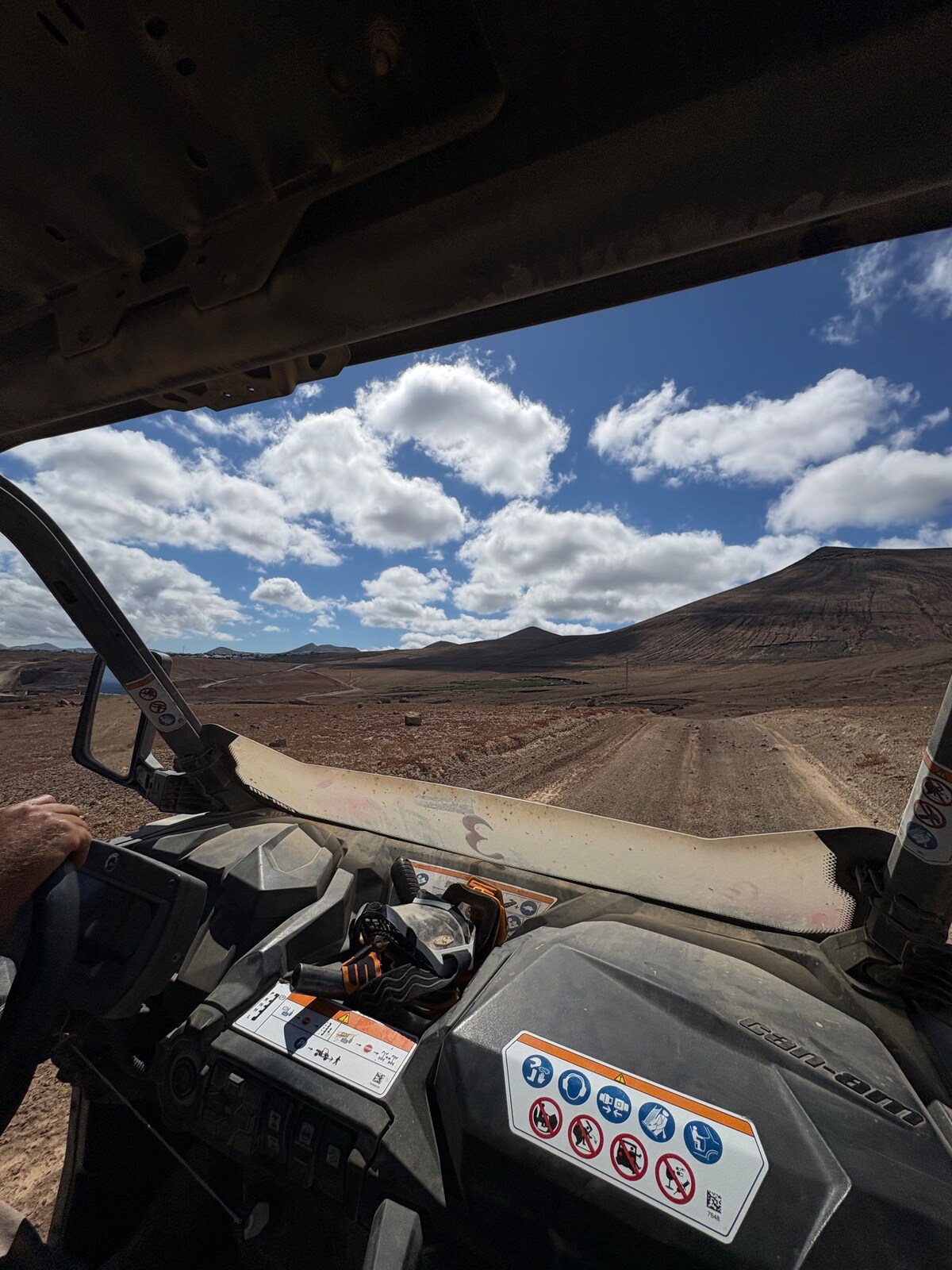 Vivi l'adrenalina di Lanzarote in un Tour in Buggy
