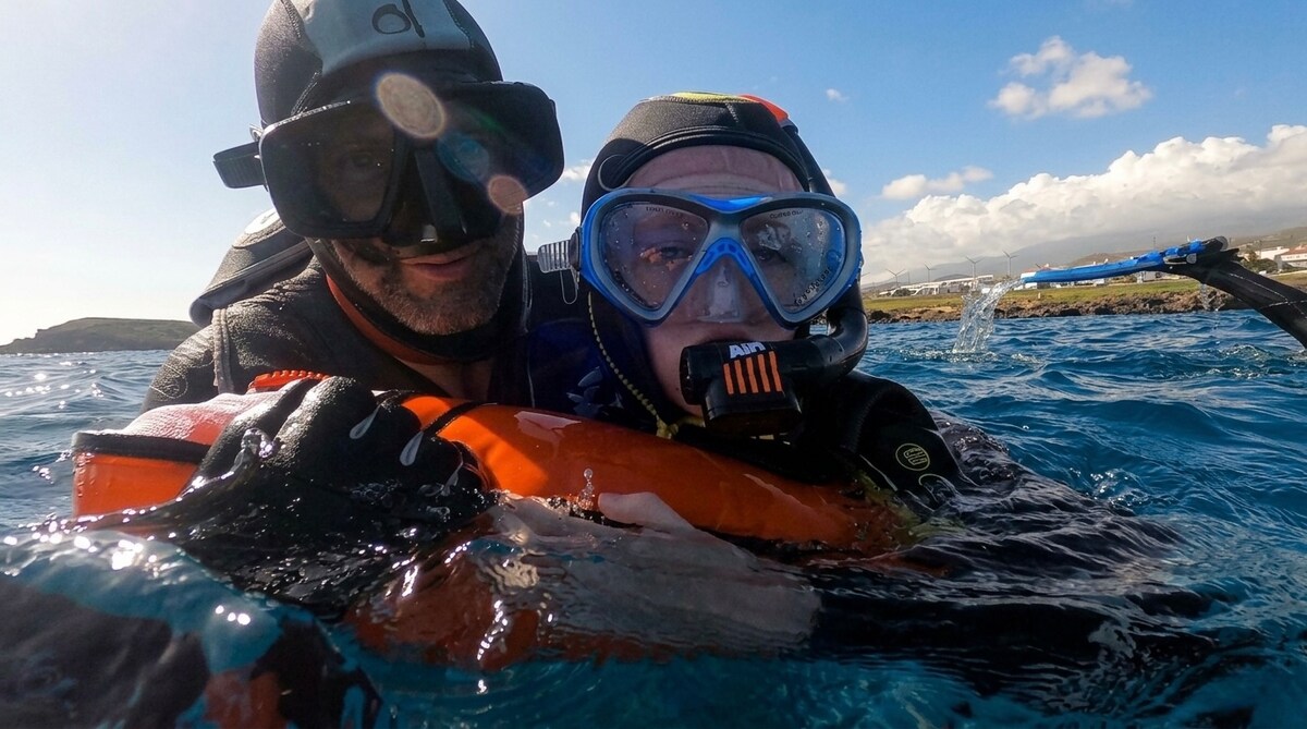 Tour snorkeling guidato in acque cristalline